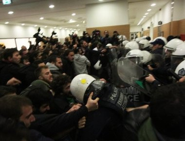 Λόγους υπέρτερου δημοσιονομικού και δημοσίου συμφέροντος επικαλείται η κυβέρνηση για τους πλειστηριασμούς